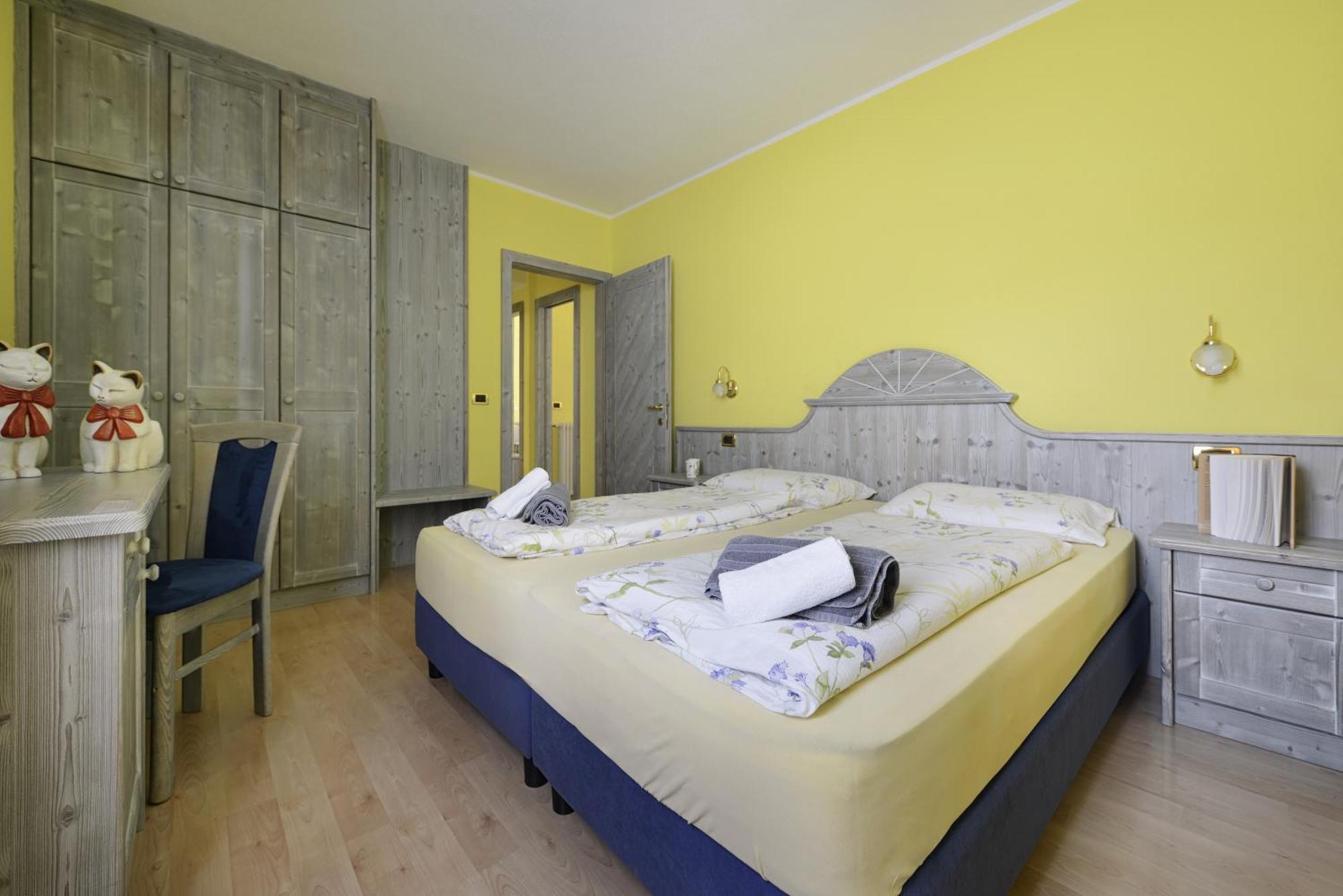 Residence Le Cascate Livigno Exterior photo