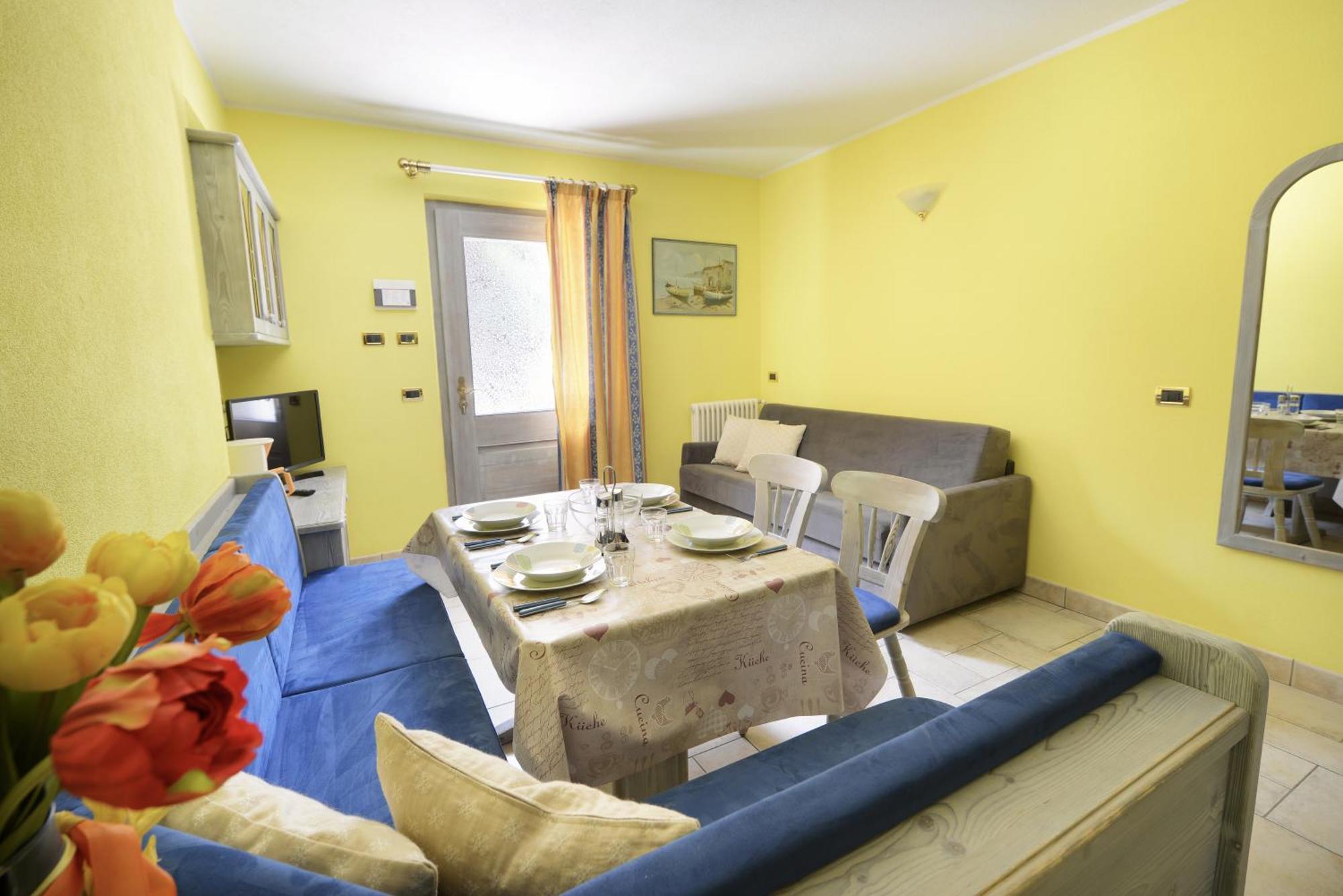 Residence Le Cascate Livigno Exterior photo