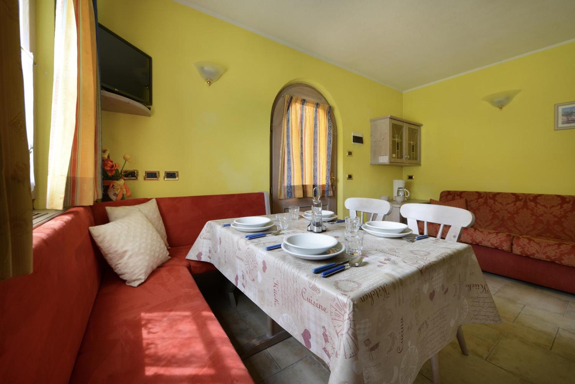 Residence Le Cascate Livigno Exterior photo